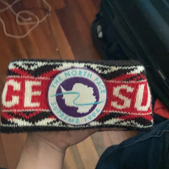 SUPREME X NORTH FACE TRANS ANTARCTICA HEADBAND - Picture 4 of 4